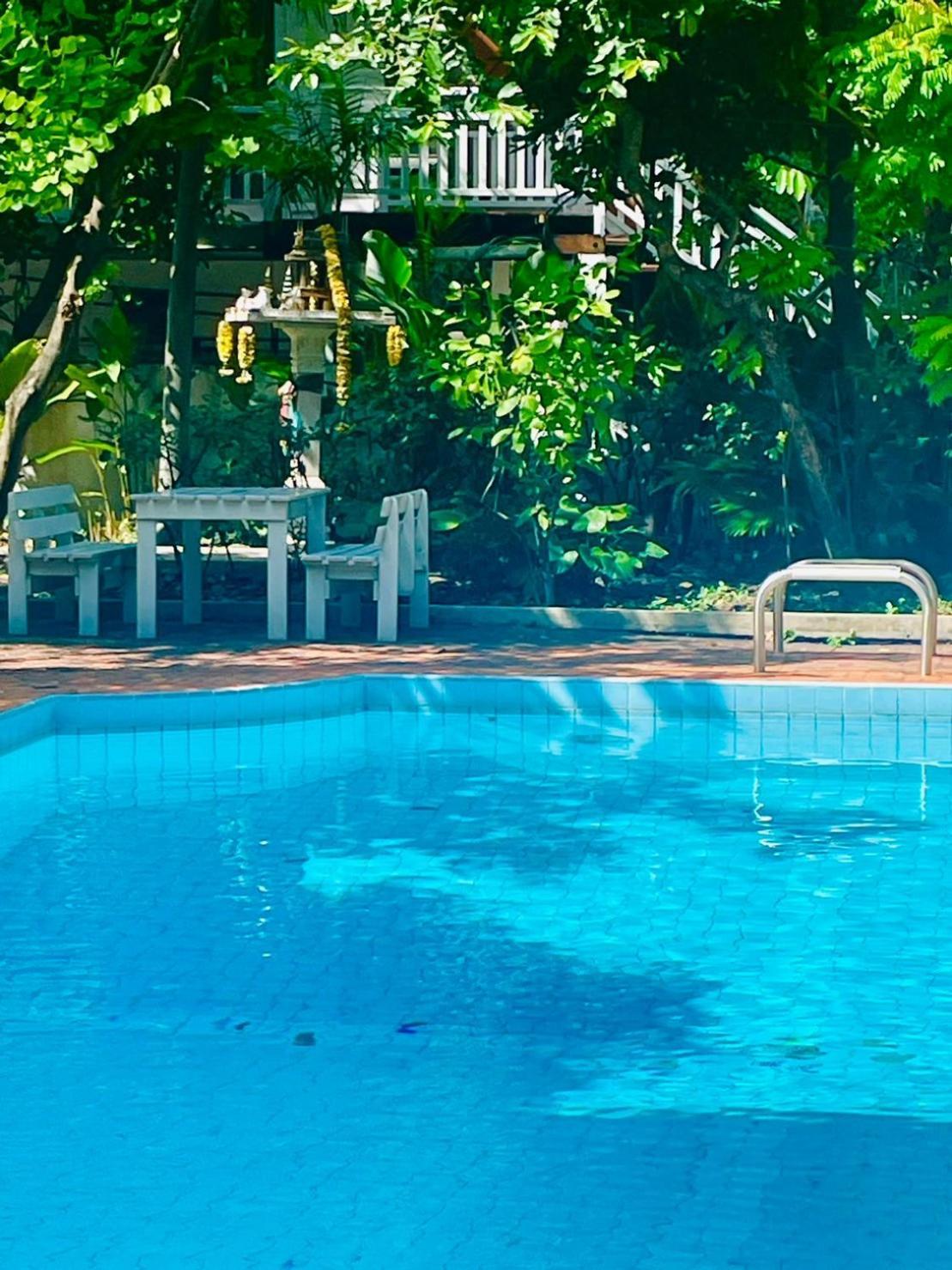 The Backyard 28 Villa Bangkok Dış mekan fotoğraf